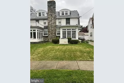 114 E Parkway Avenue, Chester, PA 19013 - Photo 1