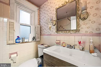 114 E Parkway Avenue, Chester, PA 19013 - Photo 13