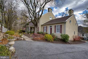 125 Joe Delgrosso Dr, Garnet Valley, PA 19060 - Photo 5