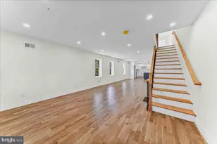 1090 Eddystone Ave, Crum Lynne, PA 19022 - Photo 5