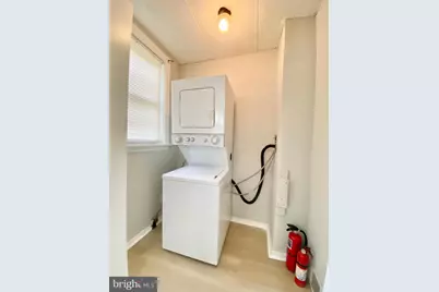 23 N Wycombe Avenue, Lansdowne, PA 19050 - Photo 3