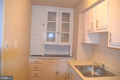 7042 Clinton Road, Upper Darby, PA 19082 - Photo 19