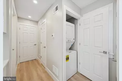 118 Bartram Avenue, Essington, PA 19029 - Photo 9