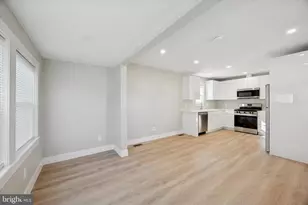 118 Bartram Ave, Essington, PA 19029 - Photo 5