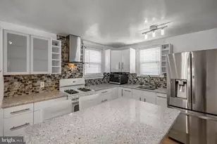 148 Meadowbrook Ave, Upper Darby, PA 19082 - Photo 13