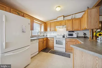 147 Third Avenue, Media, PA 19063 - Photo 5