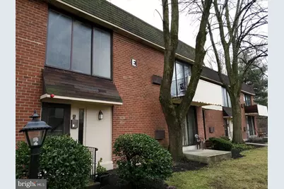100 E Glenolden Avenue #E-12, Glenolden, PA 19036 - Photo 1