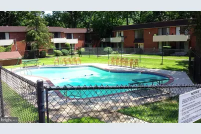 100 E Glenolden Avenue #E-12, Glenolden, PA 19036 - Photo 23