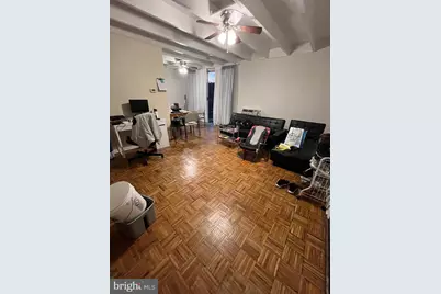 100 E Glenolden Avenue #E-12, Glenolden, PA 19036 - Photo 9