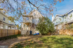 11 S Cedar Ln, Upper Darby, PA 19082 - Photo 3