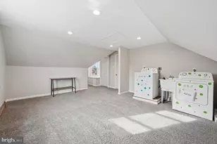 11 S Cedar Ln, Upper Darby, PA 19082 - Photo 37