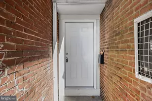 2003 Edgmont Ave, Chester, PA 19013 - Photo 15