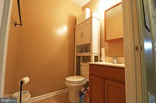 802 E 9th St, Chester, PA 19013 - Photo 21
