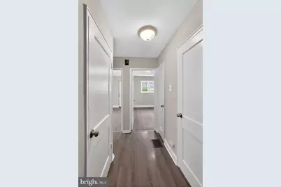 1001 Burnside Road, Sharon Hill, PA 19079 - Photo 9