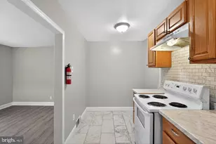 1001 Burnside Rd, Sharon Hill, PA 19079 - Photo 7