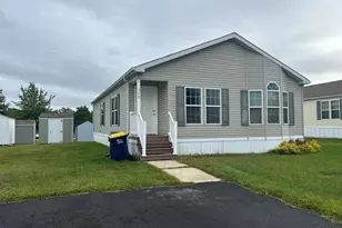 312 Winterset Rd, Garnet Valley, PA 19060 - Photo 3