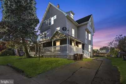 37 E Stratford Avenue, Lansdowne, PA 19050 - Photo 1