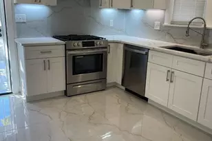 346 Parker St, Chester, PA 19013 - Photo 9