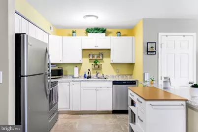 5200 Hilltop Drive #42, Brookhaven, PA 19015 - Photo 9