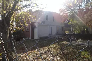 1402 W 3rd St, Chester, PA 19013 - Photo 3