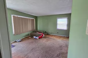 2434 Green St, Chester, PA 19013 - Photo 5