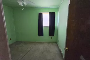 2434 Green St, Chester, PA 19013 - Photo 11