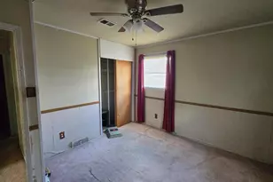 2434 Green St, Chester, PA 19013 - Photo 15