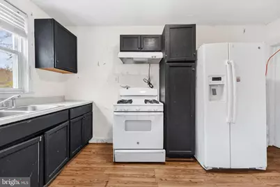 921 Pitman Avenue, Darby, PA 19023 - Photo 7