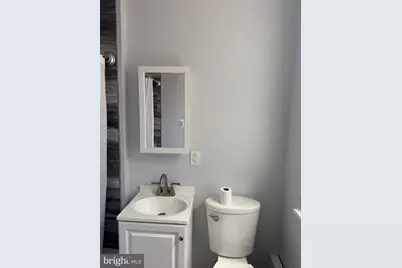 207 Carre Avenue, Essington, PA 19029 - Photo 9