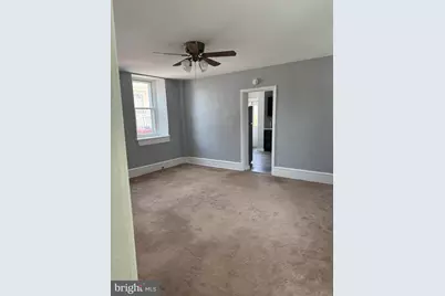 207 Carre Avenue, Essington, PA 19029 - Photo 3