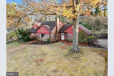 208 Martroy Lane, Wallingford, PA 19086 - Photo 1