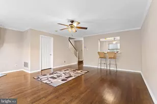 414 Dogwood Cir, Upper Chichester, PA 19014 - Photo 7