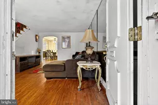 252 N 9th St, Darby, PA 19023 - Photo 5