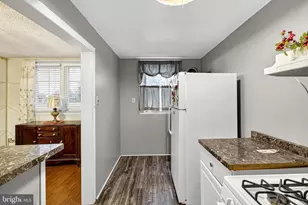 252 N 9th St, Darby, PA 19023 - Photo 13