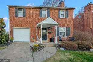 921 Addingham Ave, Drexel Hill, PA 19026 - Photo 3