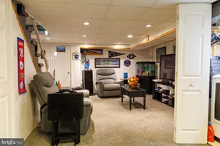 1024 Oakwood Dr, Glenolden, PA 19036 - Photo 19