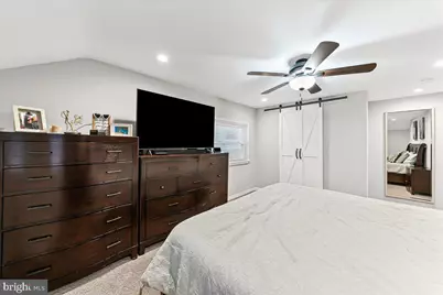 2330 Poe Road, Secane, PA 19018 - Photo 21