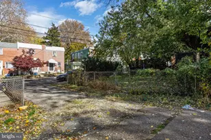 133 N 3rd St, Darby, PA 19023 - Photo 25