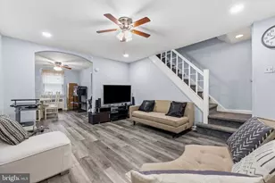 540 Snowden Rd, Upper Darby, PA 19082 - Photo 3