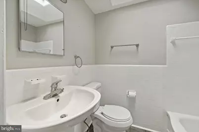 235 W Wyncliffe Avenue, Clifton Heights, PA 19018 - Photo 13