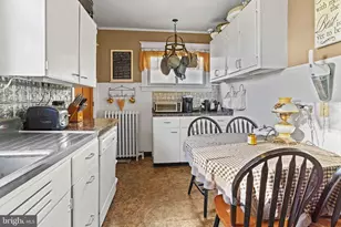 317 N Llanwellyn Ave, Glenolden, PA 19036 - Photo 15