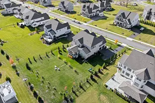 402 Barrows Sheef, Newtown Square, PA 19073 - Photo 9