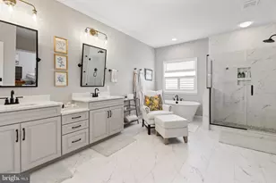 402 Barrows Sheef, Newtown Square, PA 19073 - Photo 37