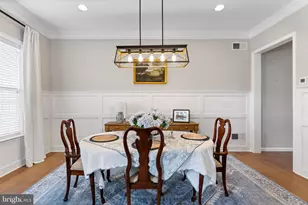 402 Barrows Sheef, Newtown Square, PA 19073 - Photo 15