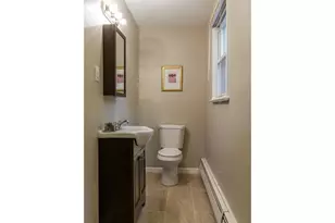 360 Windermere Ave, Lansdowne, PA 19050 - Photo 9