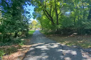 900 Main, Brookhaven, PA 19015 - Photo 13