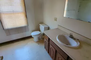 900 Main, Brookhaven, PA 19015 - Photo 33