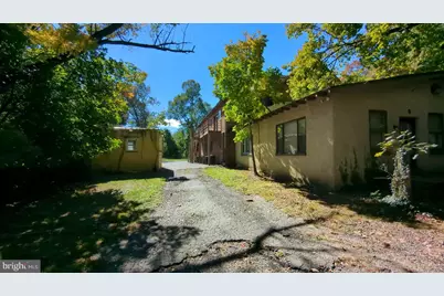 900 Main, Brookhaven, PA 19015 - Photo 11