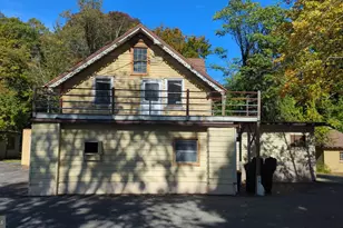 900 Main, Brookhaven, PA 19015 - Photo 37