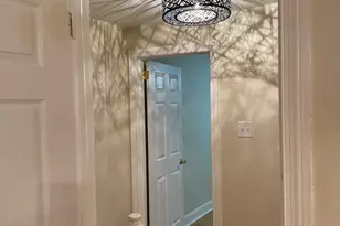 250 E Avon Rd, Brookhaven, PA 19015 - Photo 15